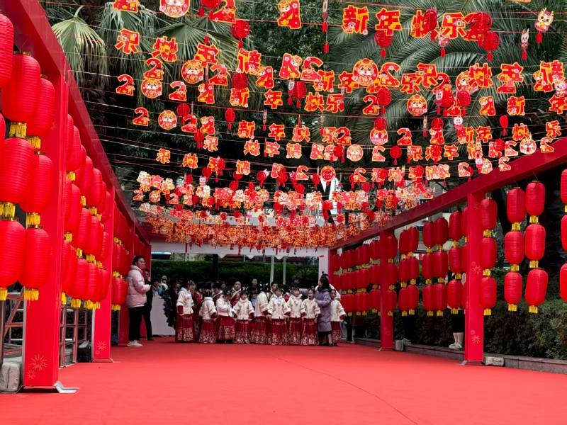 镇雄县文化资源深度挖掘：构建具有城市辨识度的文旅内容矩阵